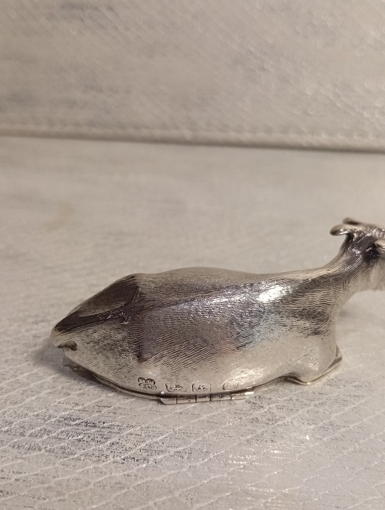 Solid Silver Snuffbox, William IV Circa 1830 Henry Wilkinson Full Hallmarks.