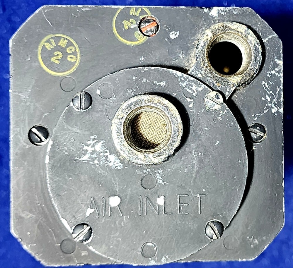 AIM 300 Horizon Reference Indicator TSO C4c 1967