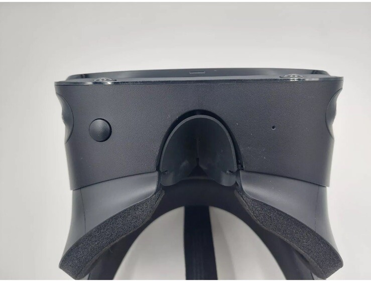 Oculus Rift S PC Powered VR Headset ONLY (No Controllers, No Cables)