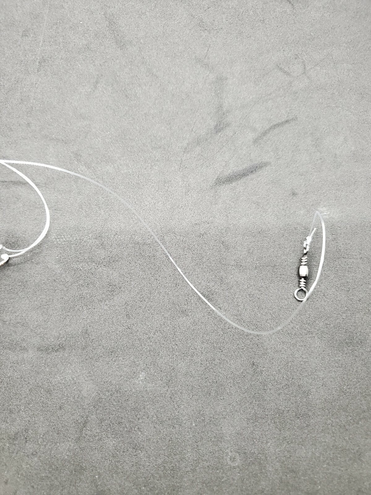 Blackfish Tog Tautog SALTWATER FISH RIG MUSTAD 3/0 HOOK 50lb MONO 2 Hooks