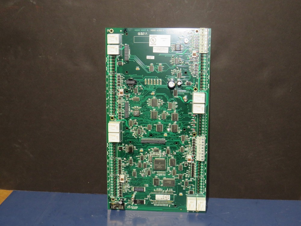 AMAG TECHNOLOGY M2000-8 4DCU READER 4000-4169 ISSUE 4