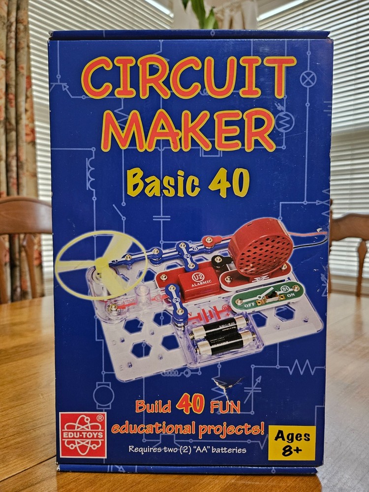 NEW STEM Circuit Maker Skill Builder 40 different projects Basic 40 EDU-Toys