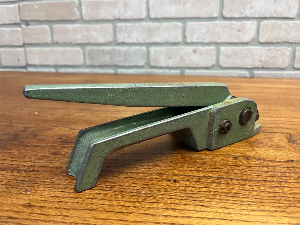 Industrial Poly Strapping Tensioner - Used