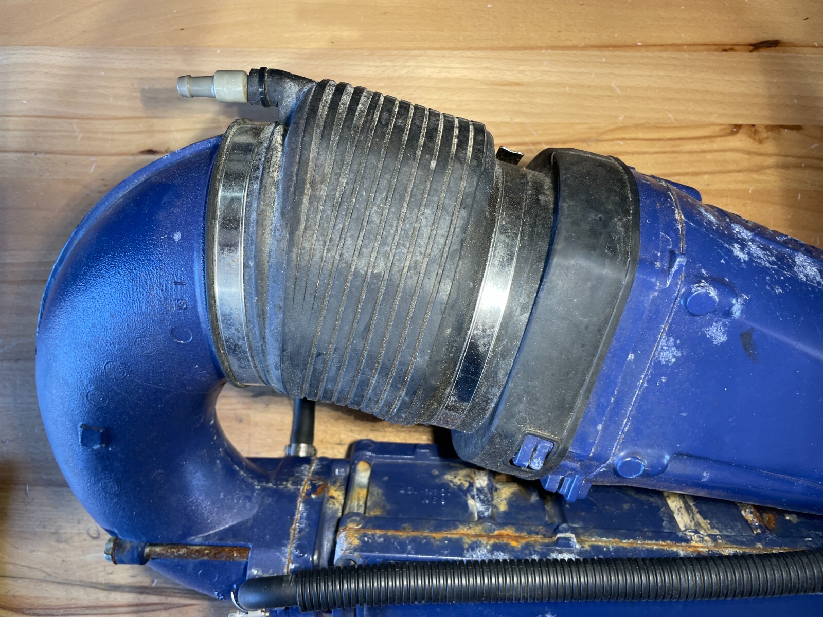 Yamaha 1999 SUV1200 65U OEM Complete Muffler Exhaust System Assy Fresh Water