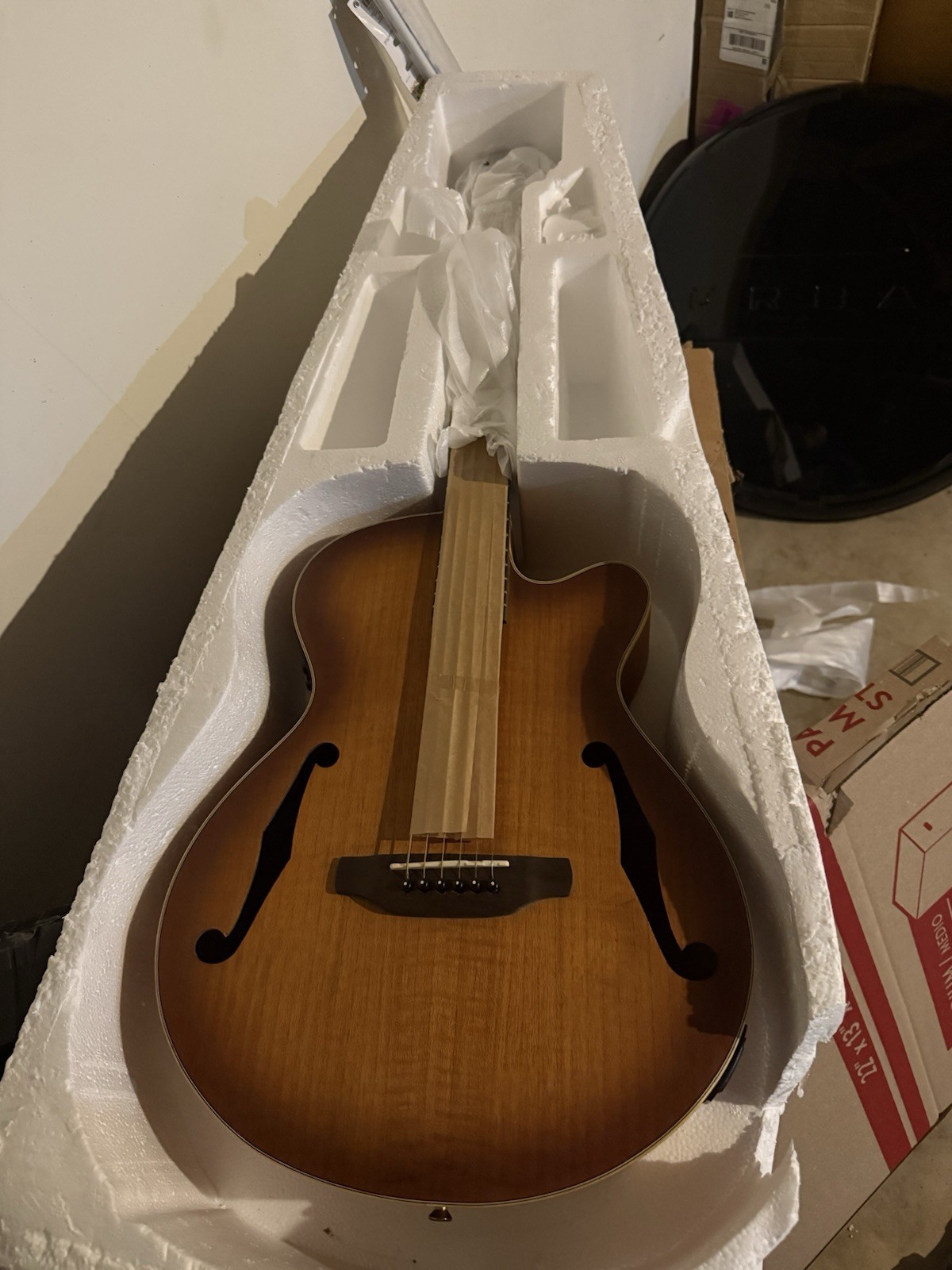 Make An Offer !!! aria acoustic electric guitar Are-4