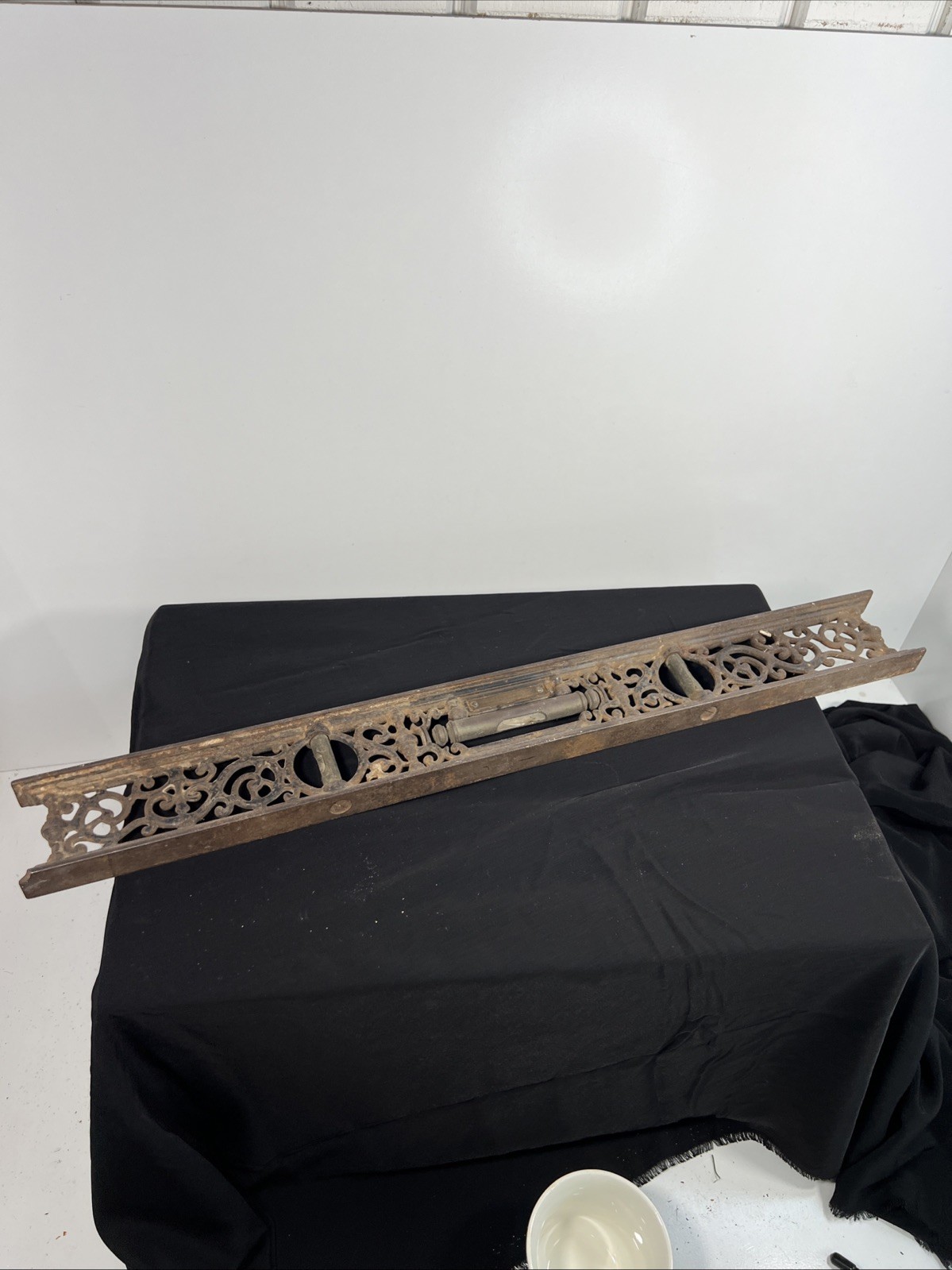 24" The Davis Level & Tool Co Cast Iron Level PAT May 29, 1877 1883 Ornate Old