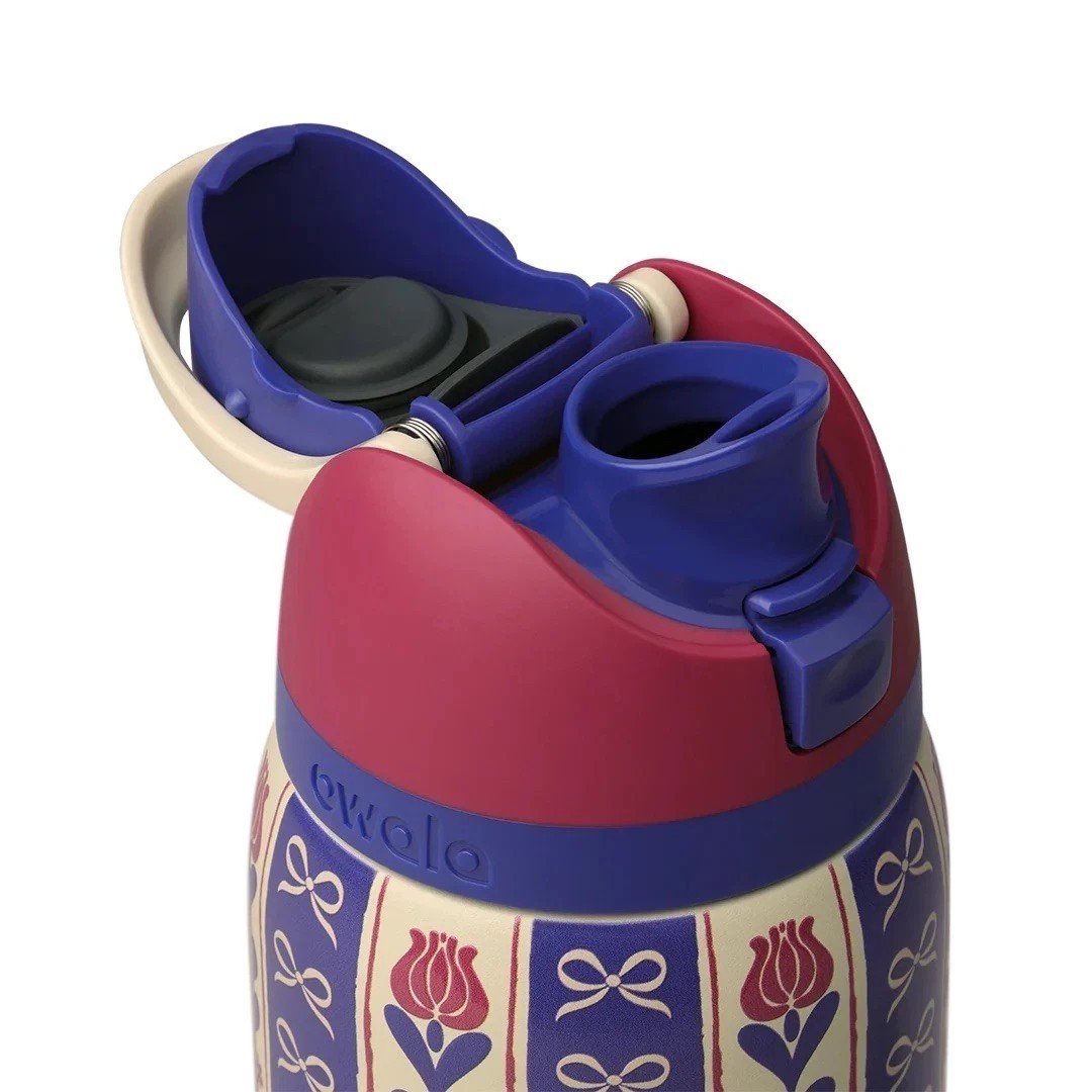 2026 32oz Owala Holiday Hygge Freesip Water Bottle Special Exclusive《Gift》-New