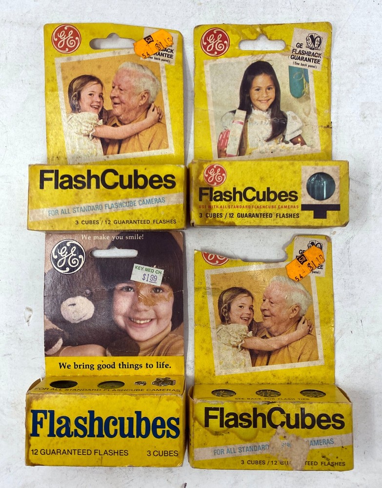 LOT x4 General Electric GE Flashcubes 3 Pack: flash cubes vintage