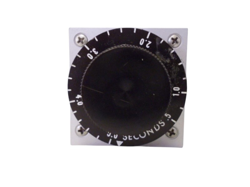 AGASTAT E7022PB001 TIMING RELAY (.5-5 SECONDS) NSNP