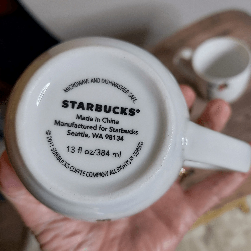 Starbucks white Christmas cups