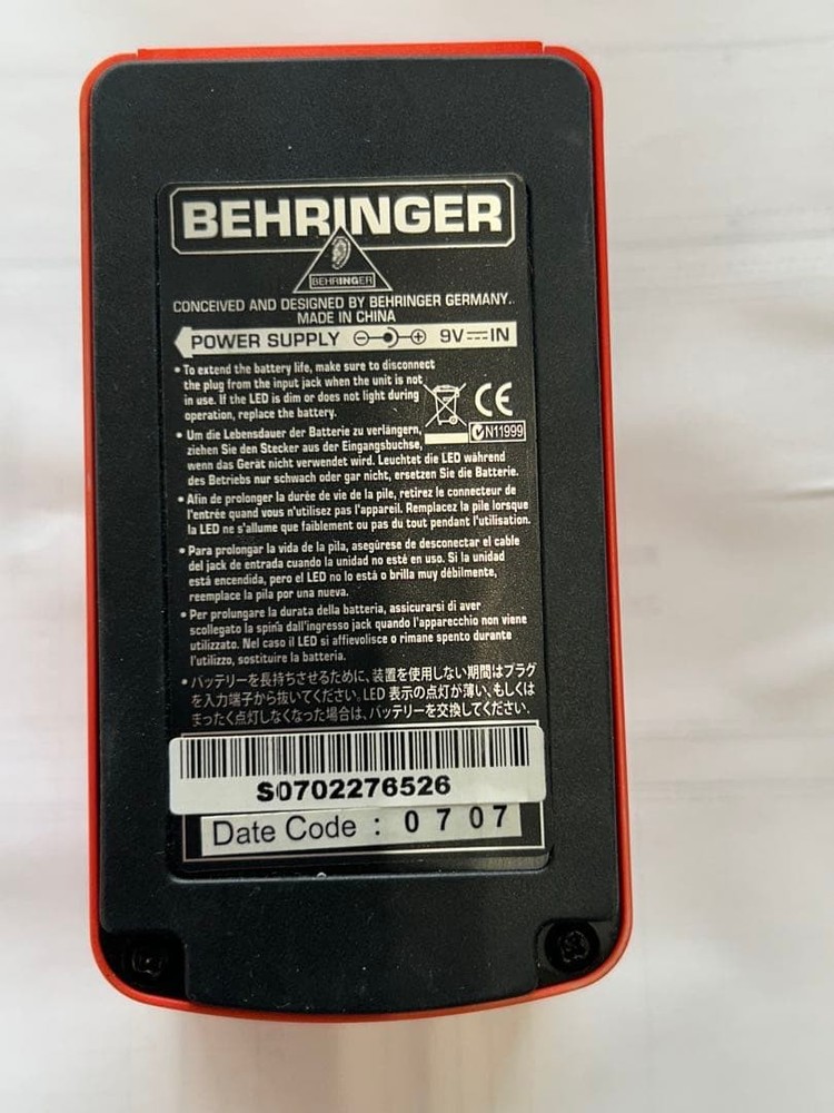 BEHRINGER UZ400 FUZZ effector AC adapter