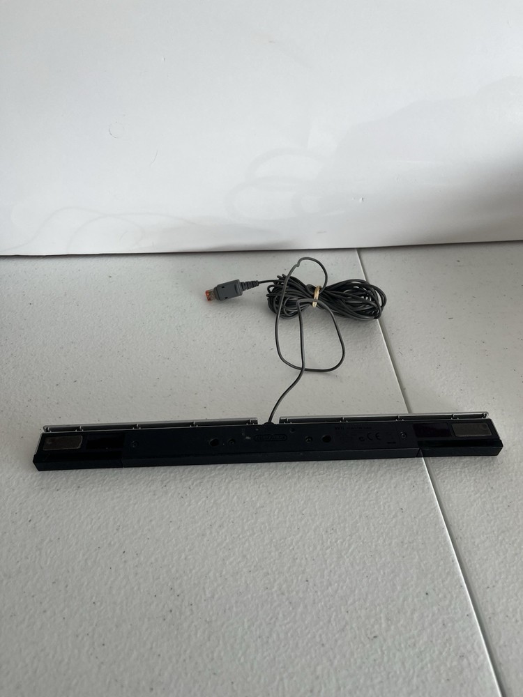 Nintendo RVL014 Original Wii Sensor Bar - Silver - Tested Working