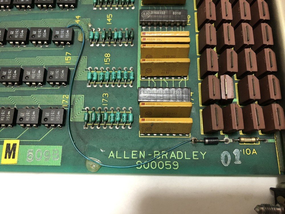 ALLEN BRADLEY 900059 9002, 8000 IOABZ, M504 PULLER MODULE 24VDC DIGITAL,EJ