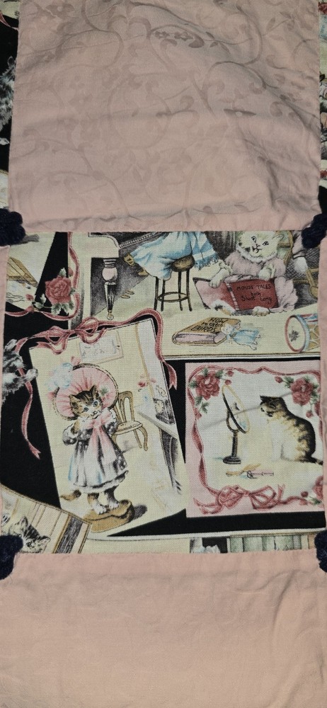 Vintage Handmade Cat Quilt