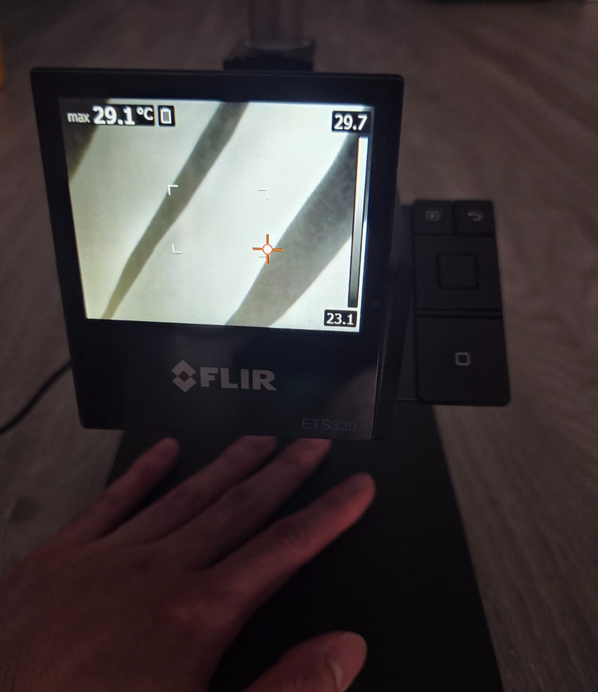 FLIR ETS320 - Thermal Imaging Camera High Sensitivity