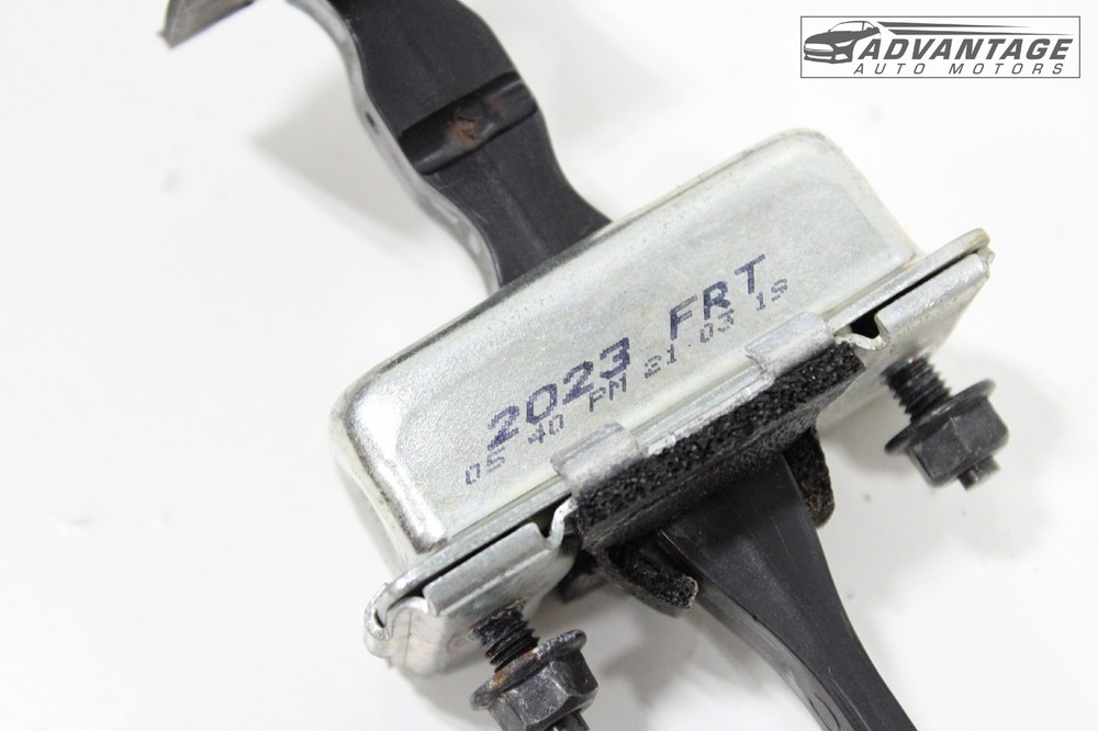 2018-2024 GMC TERRAIN FRONT LEFT SIDE DOOR HINGE CHECK STRAP STOPPER OEM