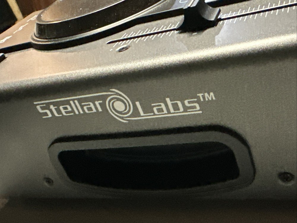 Stellar Labs dj mixer model 555-19520