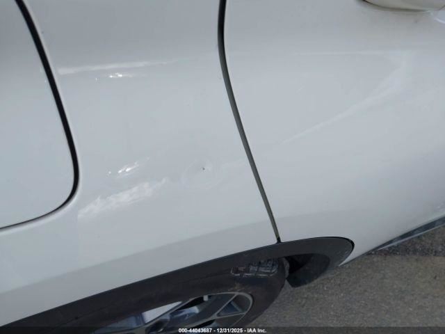 X1 2017 Transmission Shift 1008483