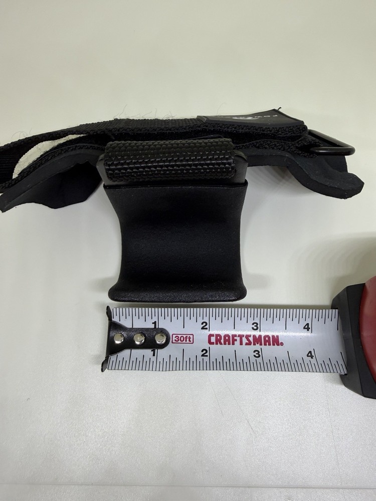 Powerlifting Bar Hooks with Wrist Strap