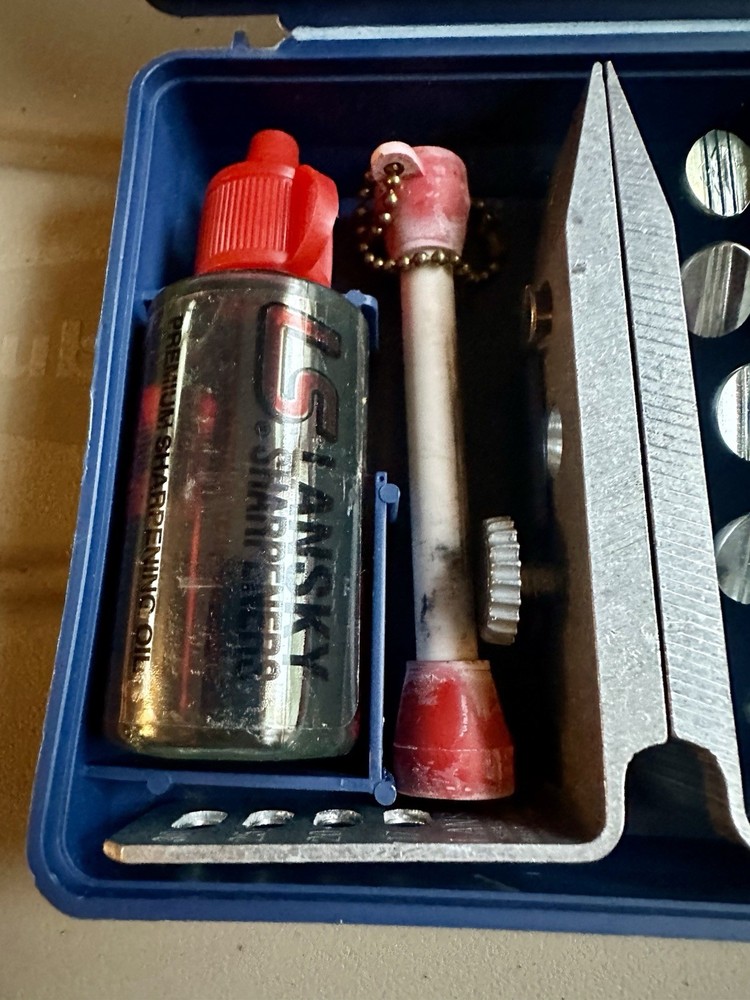 Lansky Deluxe 5 Stone Controlled Angle Precision Knife Sharpening System