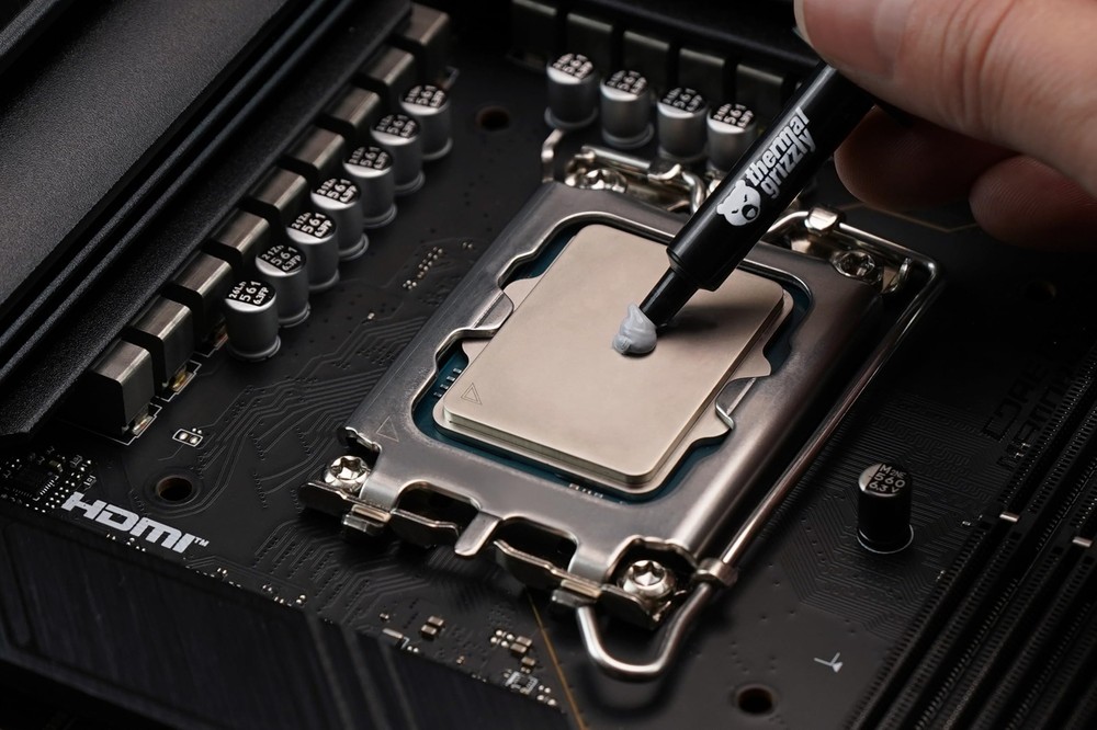 Thermal Grizzly Kryonaut theHigh Performance Thermal Paste Cooling All Processor