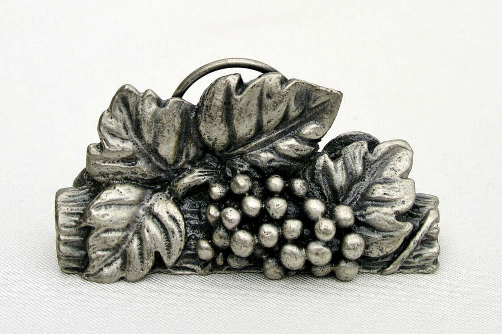 SELANDIA SILVERPLATED PLACE CARD HOLDERS - SET OF (4) - GRAPE & LEAF DESIGN 1983