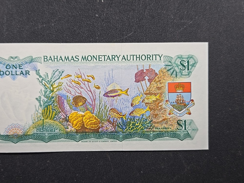 1968 BAHAMAS $1 - Pick# 27 - Solid XF/AU
