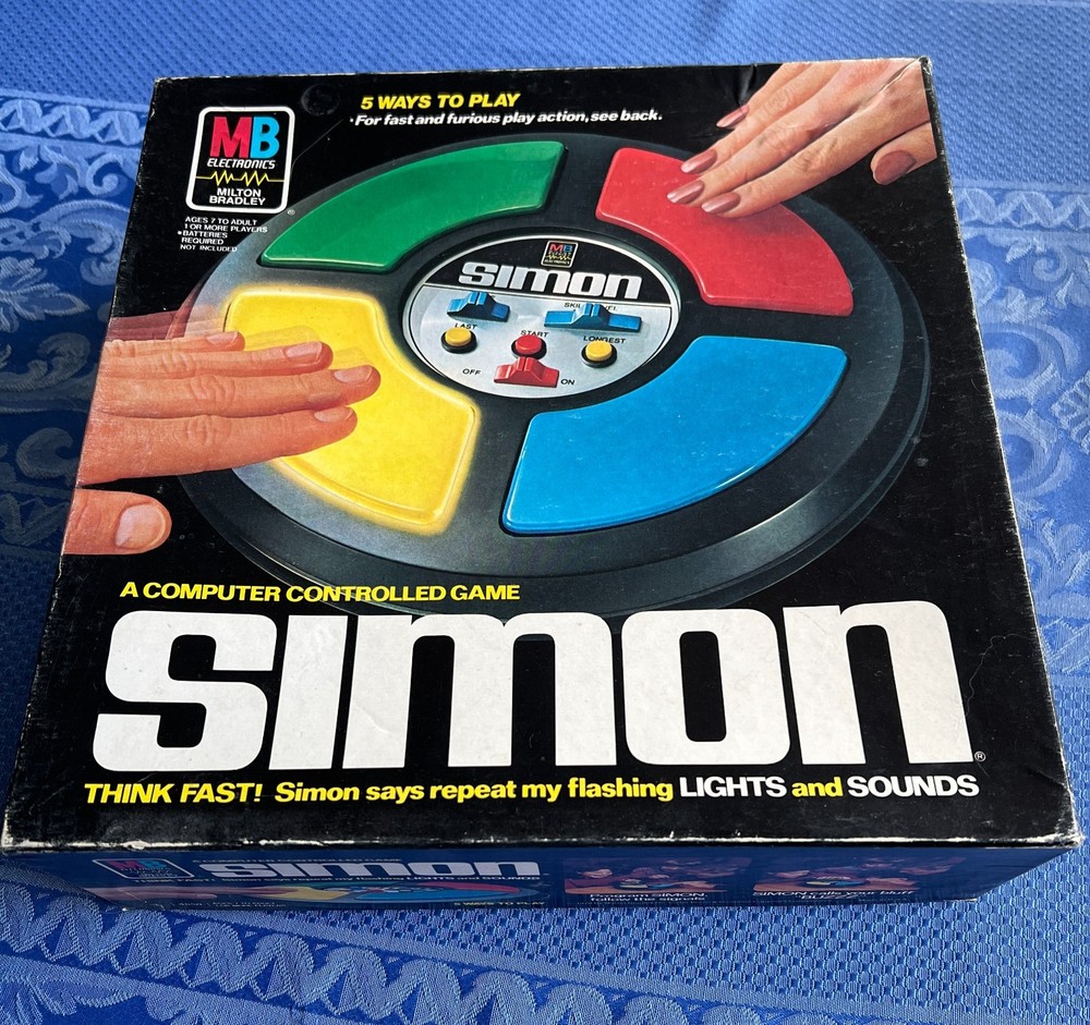 1984 Simon Electronic Game With Box Milton Bradley Complete Working