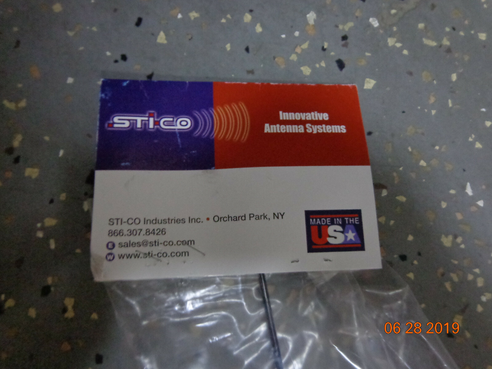 STI-CO Industries GSO-NB-HF-DS Low Band radio Antenna CHEVY Sierra Suburban 2013