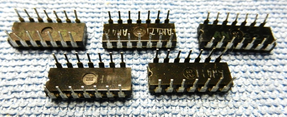 RCA CD4001AE CMOS Integrated Circuits (Quantity 5)