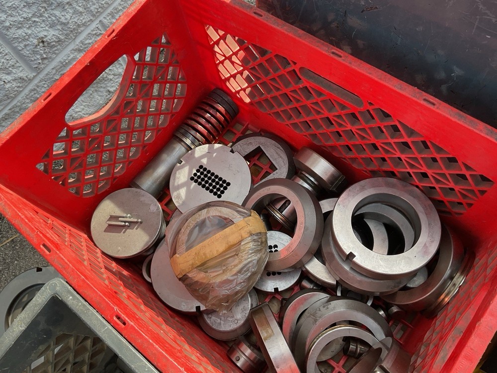AMADA Turret Punch Press Tooling Pallet 800 lbs