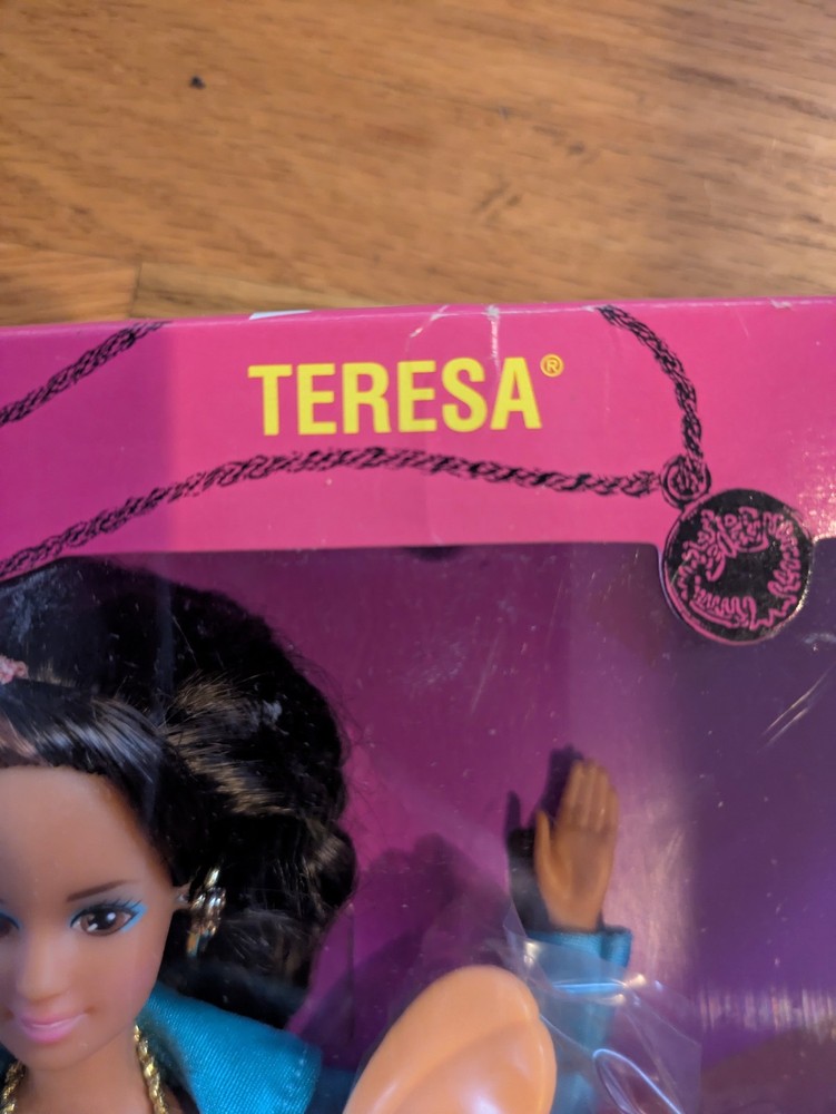 Rappin' Rockin' Barbie Teresa