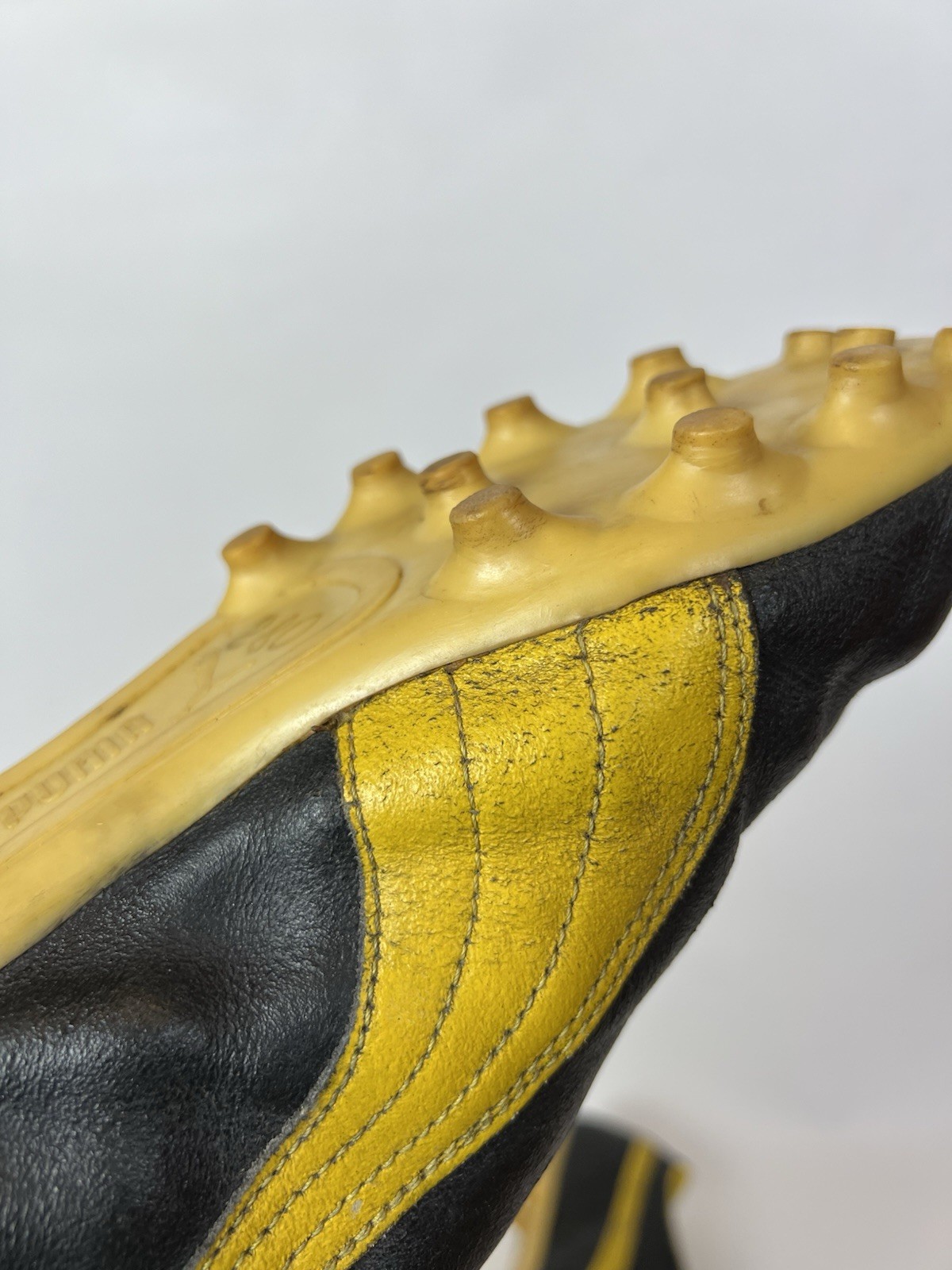 Vintage PUMA BORUSSIA Soccer Futbol Cleats Black Yellow