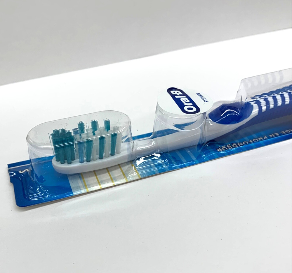 Oral B Deep Clean Toothbrush Soft Bristles Blue Handle