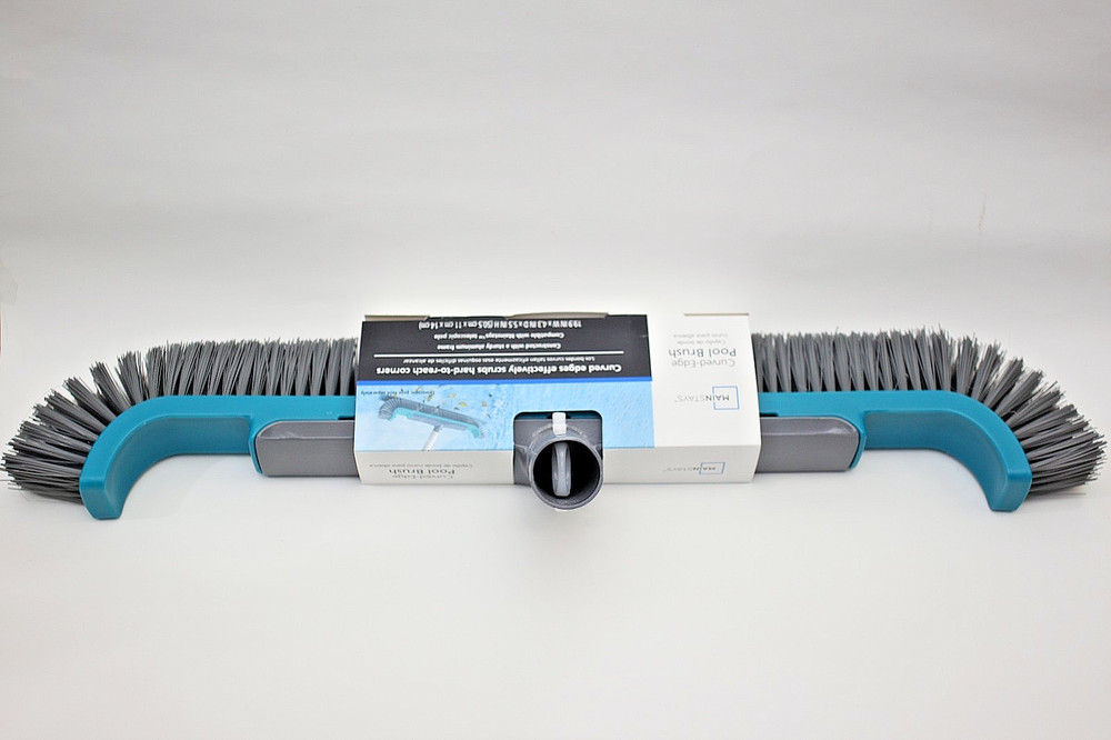 Curved Edge Pool Brush 19 3/4 Inch