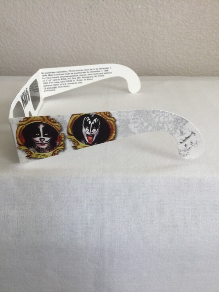 1998 KISS Psycho Circus Tour Key Chain, Working Pass, Psycho Circus 3D Glasses