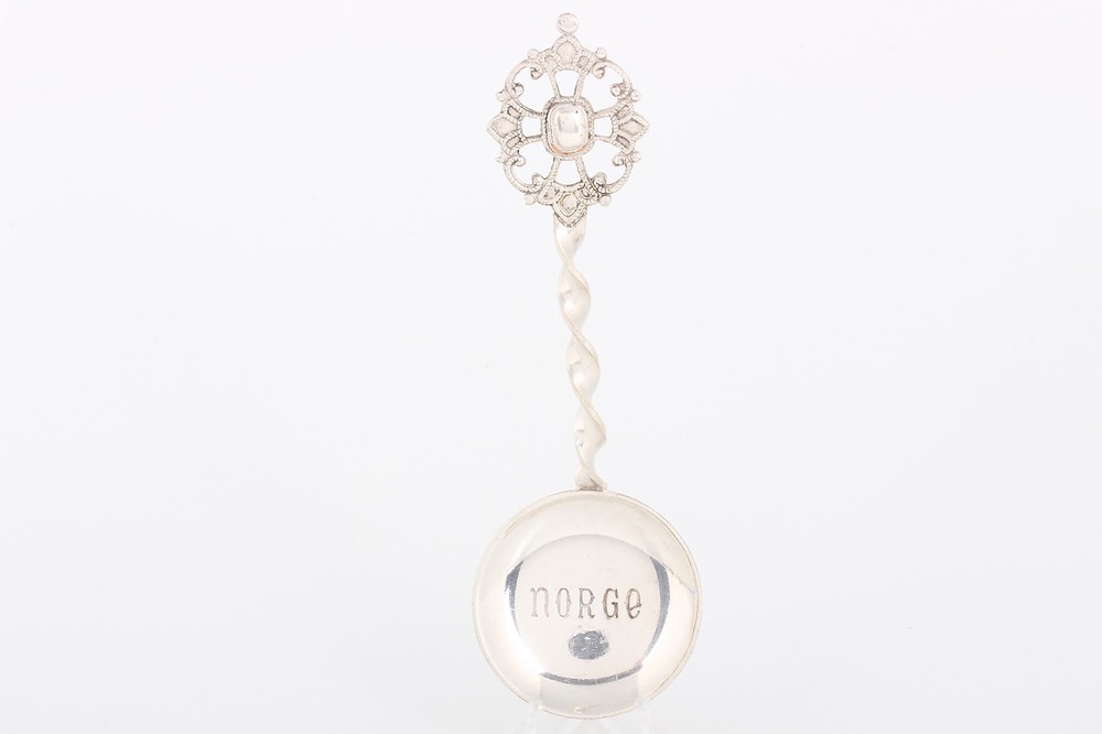 NORGE SILVER PLATED SPOON TWIST HANDLE 5839