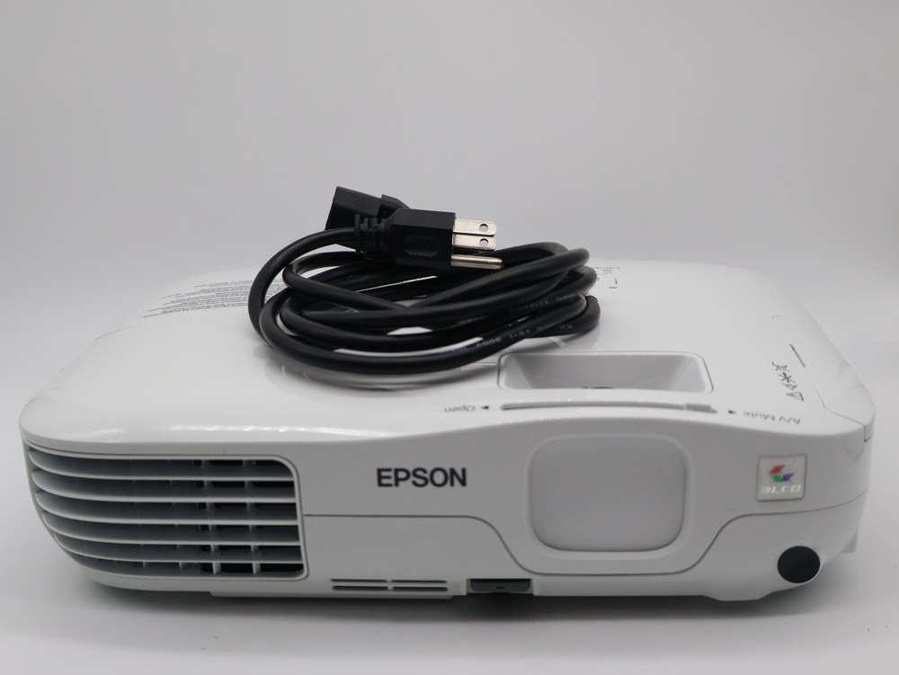 Epson EX3200 LCD Projector - VGA - Lamp Runtime: Only 108 Lamp Hours