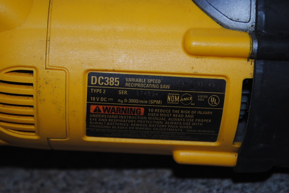 Dewalt DC385 Variable Speed Reciprocating Saw