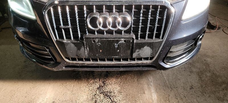 2013 Audi Q5 Trunk Mounted Bassbox Speaker