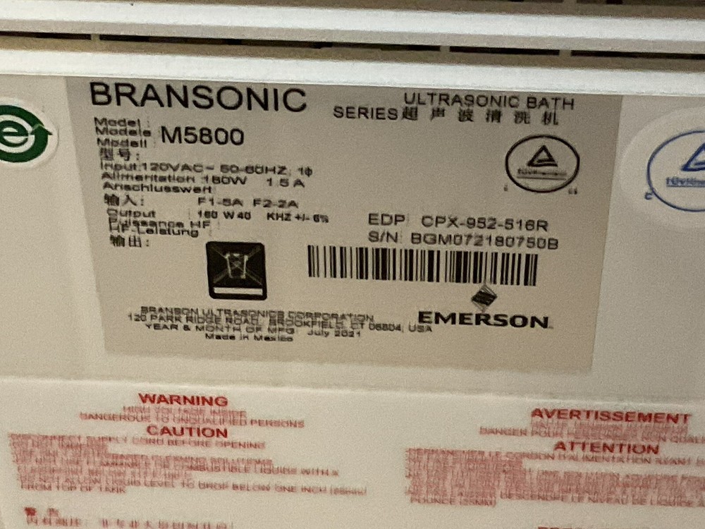Branson M5800 Ultrasonic Cleaner