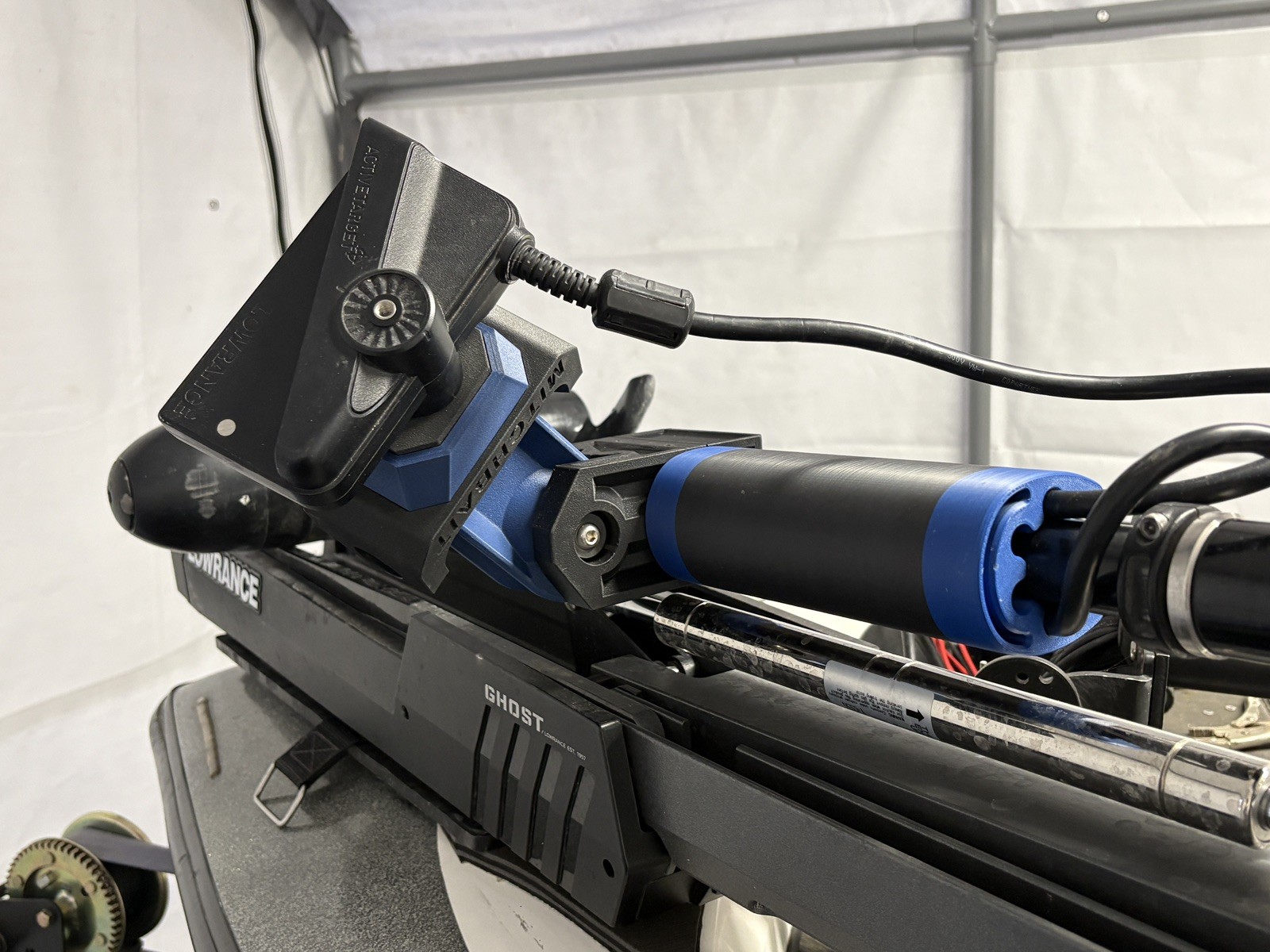 LOWRANCE Active Target 1 and 2 transducer 0 Degree Mount Ghost Trolling Motor