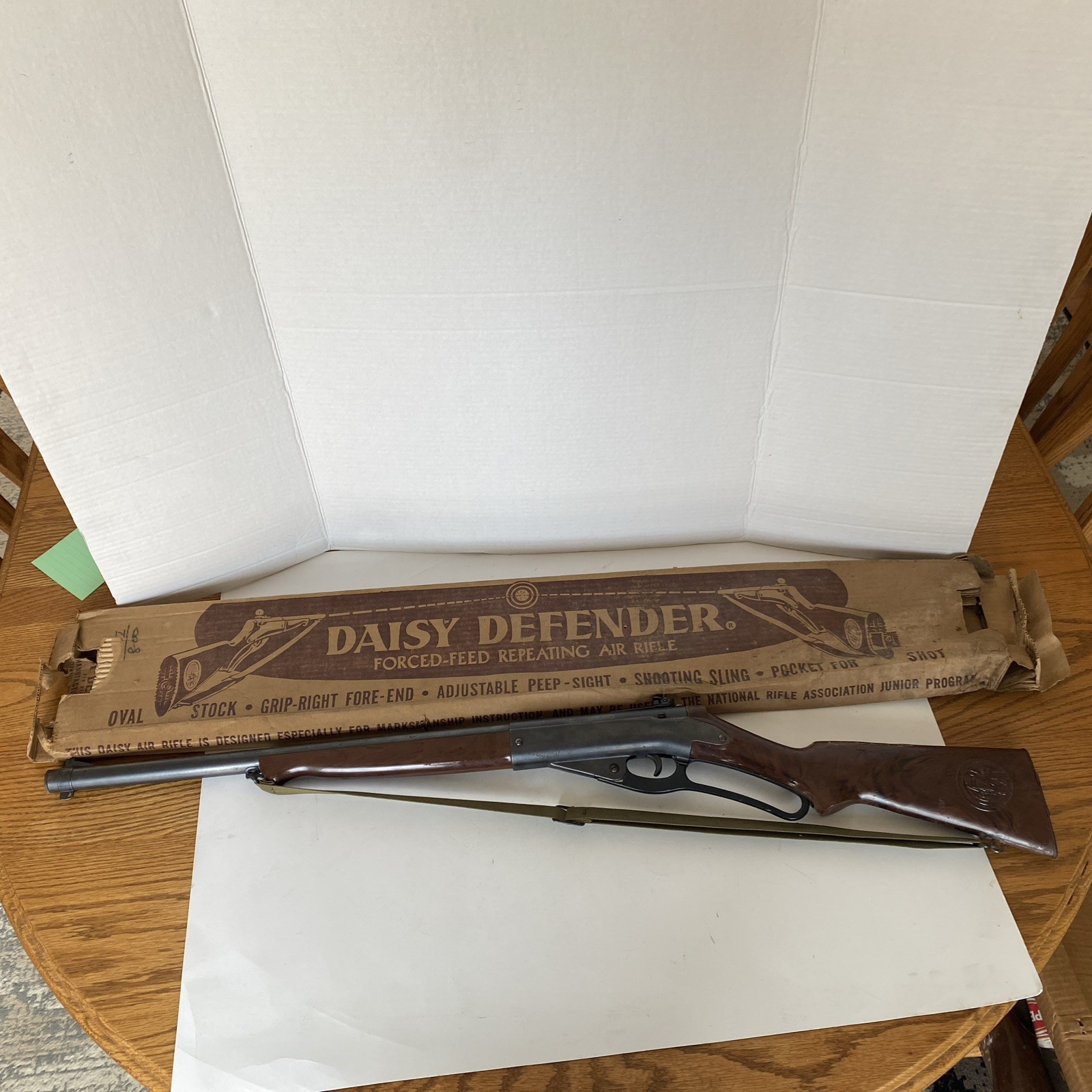 VTG Daisy MFG DEFENDER REPEATER No. 142 Pump Action BB Rifle Plymouth MI W/ Box