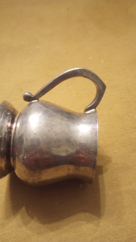 Vintage Crosby EPNS A1 India Footed/Handled Baby Cup NICE!!