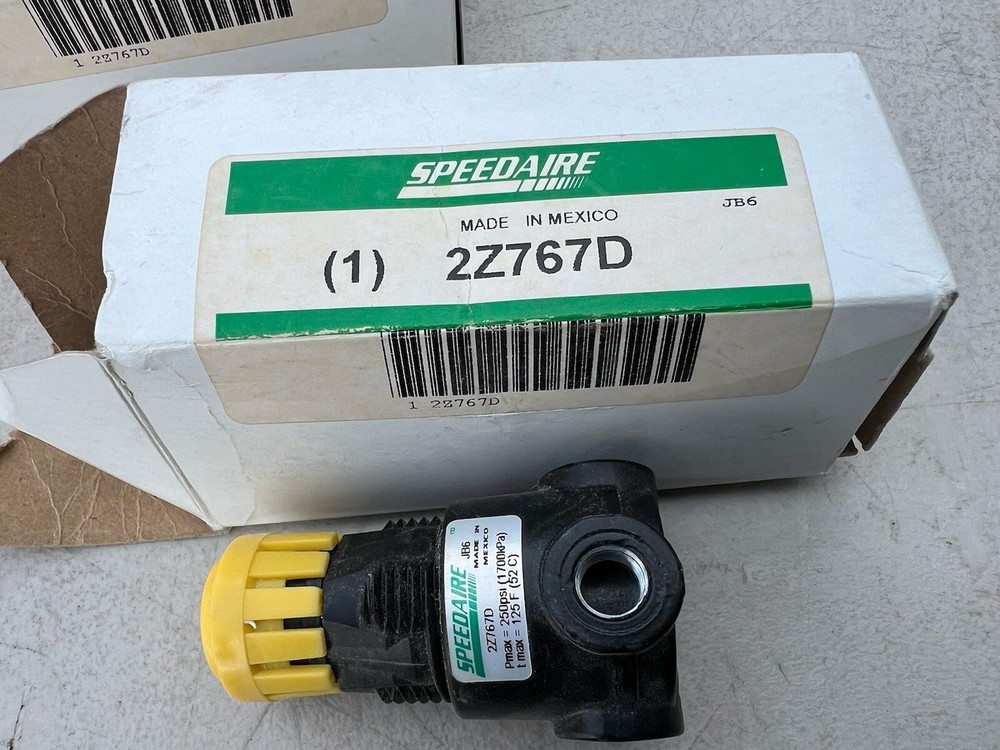 SPEEDAIRE 2Z767D Regulator