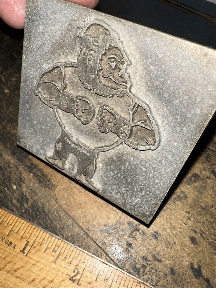 Print Block ( Large Gorilla) Dressed in Pants
