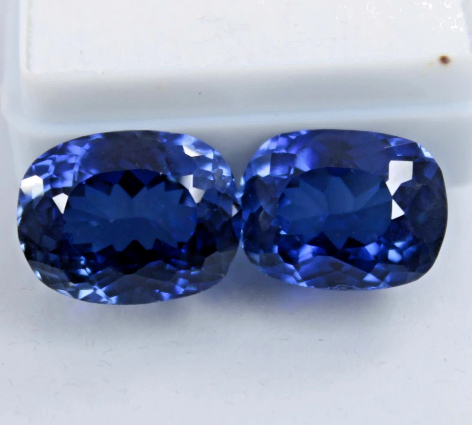 20 Ct Natural Kashmiri Blue Sapphire Cushion Certified Loose Gemstone Pair