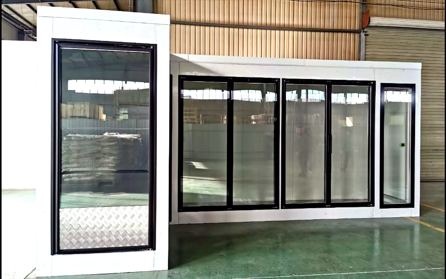 Walk in Cooler Doors and Frames , Display Glass Doors With Shelves