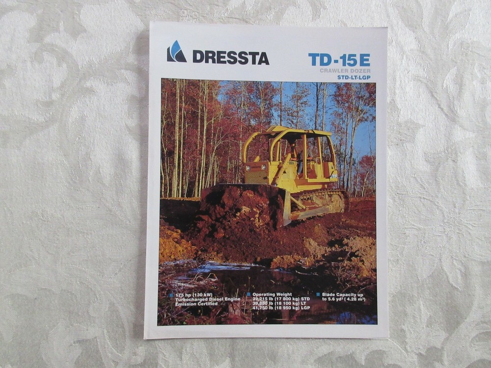 Dressta TD-15E Crawler Dozer Brochure 2000