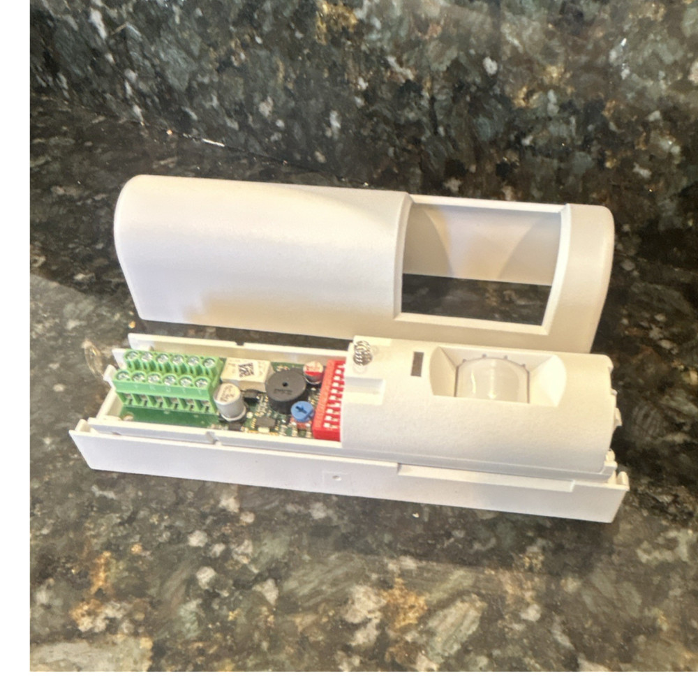 Bosch DS160 High Performance Motion Detector Type PIR Model DS160